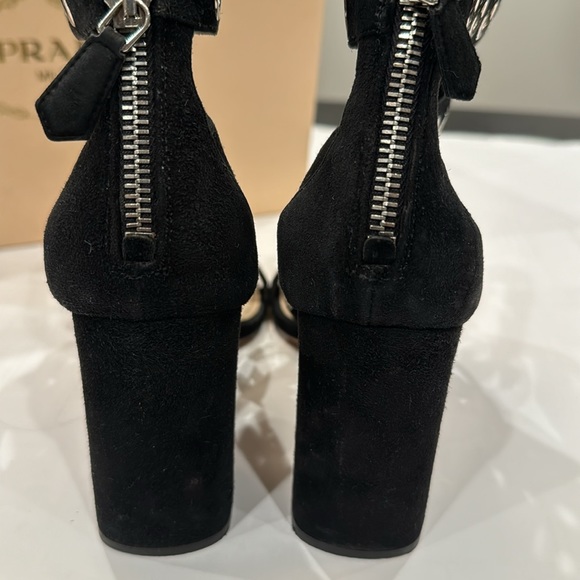 Prada Sz-36 Black suede gladiator sandals. Box included - Picture 3 of 12